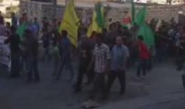 #شاهد  .. من مسيرة تشييع الشهيد إياد زكريا محمد حامد (38 عامًا)، اللذي ارتقى برصاص جنود الاحتلال المتمركزين في داخل برج عسكري على مدخل بلدة سلواد شرق رام الله .