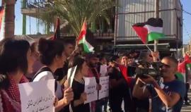 "العقوبات باطل .. التنسيق الأمني باطل" هتافات المشاركين في مسيرة بطولكرم لمطالبة السلطة برفع العقوبات عن قطاع غزة
#ارفعوا_العقوبات