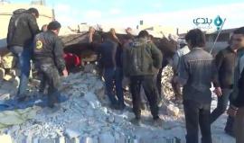 مشاهد من المجزرة التي ارتكبتها الطائرات الحربية في بلدة باتبو في ريف حلب الغربي