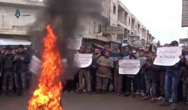 ريف ادلب - مظاهرات غاضبة في مدينة سراقب نصرة لمدينة حلب