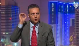 #شاهد الناطق باسم حركة فتح جمال نزال: كل فلسطيني ينفضّ من حول رئيس السلطة محمود عباس هو فلسطيني "منقوص الشرف وعديم الكرامة" ونطالب حماس بالسماح لنا بالمقاومة في الضفة