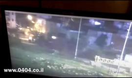 #فيديو للحظة تنفيذ العملية .. 

الاحتلال يدعي اعتقال منفذي عملية اطلاق النار التي استهدفت الجنود عند مستوطنة "بساغوت" قرب رام الله قبل يومين