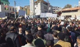 مظاهرات دوما في للتضامن مع وادي بردى ولتنديد بخروقات قوات الأسد