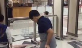 استمرار دخول  العالقين من الجانب المصري حتى اللحظة 
تصوير مراسلنا عبد الرحمن الكحلوت