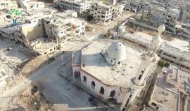 #شاهد تصوير جوي لـ #مخيم_درعا للاجئين الفلسطينيين وحي طريق السد تظهر حجم الدمار الكبير جراء القصف بالصواريخ والبراميل المتفجرة.