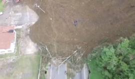 انهيار أرضي يودي بحياة 7 أشخاص وفقدان 10 آخرين في كولومبيا