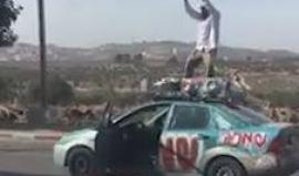 ماذا يفعل هذا المستوطن في شوارع القدس المحتلة!