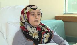 #شاهد إمرأة تركية واجهت الجيش الانقلابي على جسر "بواز أيجيه" المعلق في مدينة إسطنبول، وأصيبت برصاصهم