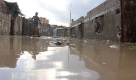 مناطق في #غزة تغرق بفعل المنخفض الجوي 
تقرير قاسيون