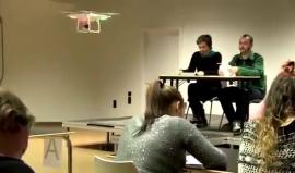 #شاهد.. كلية "تومسون مور" في بلجيكا تستخدم "طائرة بدون طيار" في قاعاتها لمنع الطلاب من الغش في الامنحانات