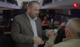 #شاهد ماذا قال عضو المكتب السياسي لحركة حماس فتحي حماد رداً على اعتداء عضو الكنيست الاسرائيلي على أهالي الأسرى صباح اليوم.
تصوير: أنس جمال الشريف