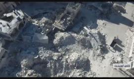 القصف الروسي يدمر مربعات سكنية بكاملها في #حلب ! (تصوير جوي) 
تقرير: محمد الخطيب
