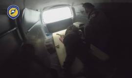 استهداف فريق الدفاع المدني في مركز 250 أثناء قيامه بإخلاء الجرحى الذين سقطوا نتيجة القصف المدفعي على الأحياء السكنية بمدينة #دوما .