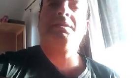 #شاهد
تضامناً مع الأسير المضرب عن الطعام بلال كايد من ماهر غنايمة عضو في فرقة العاشقين