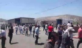 #عاجل | إصابة شاب برصاص الاحتلال خلال المواجهات المندلعة حاليا على مفرق بيتا شرق نابلس اثر قمع فعالية تضامن مع الاسرى المضربين منذ 26 يوما .