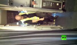 فضيحة أمنية تهز "إسرائيل" .. الصحفي الإسرائيلي ديفيد سليمان يزرع 12 قنبلة في مطار بن غوريون لاختبار إجراءات الأمن في المطار.

المصدر: روسيا اليوم