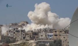 #شاهد تعرض أحياء درعا البلد وطريق السد للقصف بالبراميل المتفجرة