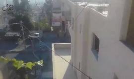 فيديو من الاشتباكات العنيفة في مخيم بلاطة بنابلس.. وهروب أجهزة أمن السلطة