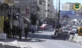 #شاهد
سقوط إحدى مجندات الاحتلال وانفجار قنبلة غا ز بها خلال مواجهات على حاجز قلنديا شمال القدس المحتلة، اليوم.