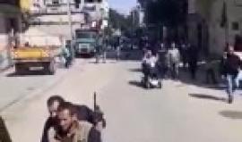 #مباشر تشييع جثامين 3 شهداء في البريج من قادة سرايا القدس ارتقوا في النفق الذي استهدفه الاحتلال على حدود قطاع غزة .

| أحمد المقادمة