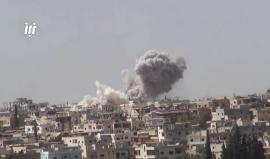 #شاهد| غارات وقصف عنيف من قبل قوات النظام السوري على أحياء #درعا
تصوير نبأ