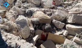 مشاهد قاسية.. نحو 30 شهيدا حصيلة مجزرة أرتكبها الطيران الروسي في بلدة عويجل بريف #حلب الغربي 
وكالة ثقة -Thiqa Agency