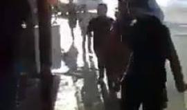 اشتباكات بين مسلحين وأجهزة السلطة، قرب مخيم بلاطة بمدينة نابلس، مساء اليوم.