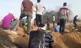 #مباشر 

المواجهات المندلعة بين المواطنين وقوات جيش الإحتلال على الحدود شرق المحافظة الوسطى .

بث مراسلنا : أحمد المقادمة