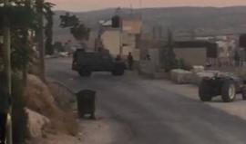 #شاهد | بث مباشر الآن من أمام المنزل الذي حاصره الاحتلال الليلة وهدمه في صوريف شمال الخليل