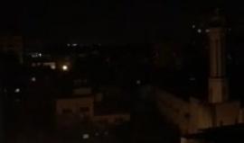 #شاهد القصف الذي تعرض له قطاع غزة قبل قليل وتصدي المضادات الأرضية للمقاومة لطائرات الاحتلال