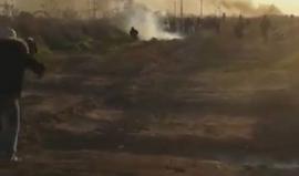 #فيديو لحظة اصابة أحد المتظاهرين قبالة موقع ناحل عوز شرق غزة أمس