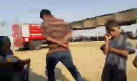 #فيديو المتظاهرون شرق خانيونس يؤكدون مواصلة طريقهم رغم الجراح