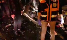 #شاهد 3 قتلى واصابتين خطيرتين نتيجة انزلاق سيارة في منطقة كفر قرع قرب ام الفحم بالداخل المحتل .