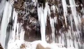 #تركيا.. تجمد مياه البحيرات والشلالات والجداول في مدينة سيواس بعد وصول درجات الحرارة لما دون الـ16 درجة تحت الصفر