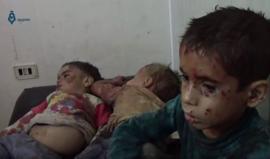 #شاهد... أطفال جرحى بقصف للطيران الحربي على مدينة الرستن بريف #حمص الشمالي