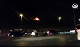#شاهد اندلاع حريق بطائرة خاصة لدى خروجها عن مسارها في مطار أتاتورك الدولي بإسطنبول والدفاع المدني يسارع لإطفائها