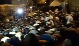 #شاهد من دعاء المصلين قرب باب الأسباط في #القدس المحتلة