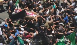 #شاهد| جماهير بلدة العبيدية شرق بيت لحم تشيع جثمان الشهيد رائد أحمد ردايدة " 15 عاما" بعد أن سلم الاحتلال جثمانه أمس.