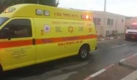 فيديو من المكان ..

إصابة مجندة اسرائيلية في عملية طعن على حاجز قلنديا شمال القدس واعتقال المنفذة