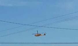 #شاهد تحليق لمروحيات الاحتلال قرب موقع تنفيذ عملية الدهس في جنين والتي قتل فيها جنديين إسرائيليين واصيب 2 آخرين بجراح خطيرة، والاحتلال يزعم اعتقال المنفذ بعد ملاحقته.