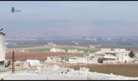 #شاهد | لحظة استهداف الطيران الحربي قرية الحميرات بريف حماة الشمالي #سوريا