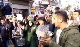 مسيرة حـاشدة تجوب شوارع مدينة #رام_الله رفضا للتنسيق الأمني