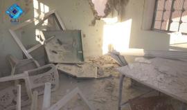 الدمار في بلدة الجينة بريف #حلب الغربي نتيجة استهداف الطيران الحربي مدرسة للإناث بعد منتصف الليل