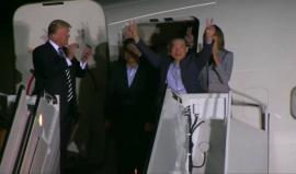 #فيديو ترمب يستقبل 3 أميركيين في واشنطن بعد الإفراج عنهم من كوريا الشمالية