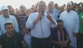 #مباشر المتظاهرون مع قادة من الفصائل يتوجهون نحو السياج الفاصل شرق جباليا شمال قطاع غزة في جمعة الوفاء للحرجى