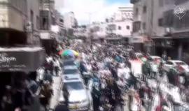 #عاجل مظاهرة حاشدة في رام الله رفضا لنقل السفارة الأمريكية للقدس .