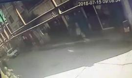 #شاهد قوات الاحتلال تقتحم مخيم الجلزون شمال رام الله واندلاع مواجهات أسفرت عن 6 إصابات بالرصاص الحي و3 بالرصاص المطاطي