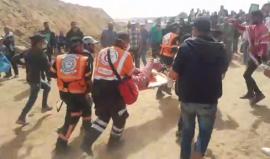 #مباشر تصاعد اعتداءات قوات الاحتلال على المتظاهرين في #مسيرة_العودة_الكبرى شرق البريج وسط قطاع غزة