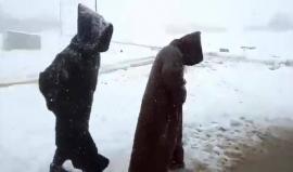 #فيديو عاصفة ثلجية تضرب الجزائر / ولاية سطيف