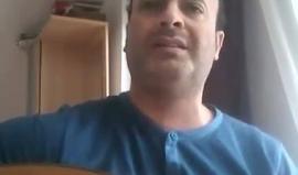 #شاهد
في ذكرى استشهاد  ياسر  عرفات ..  مشاركة من ماهر غنايمة  عضو فرقة  العاشقين.